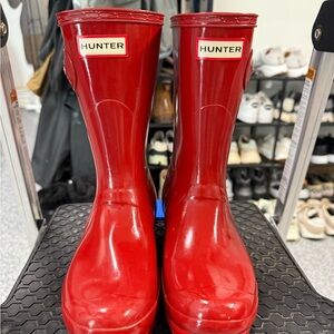 Hunter Red Glossy Rain Boots for Winter